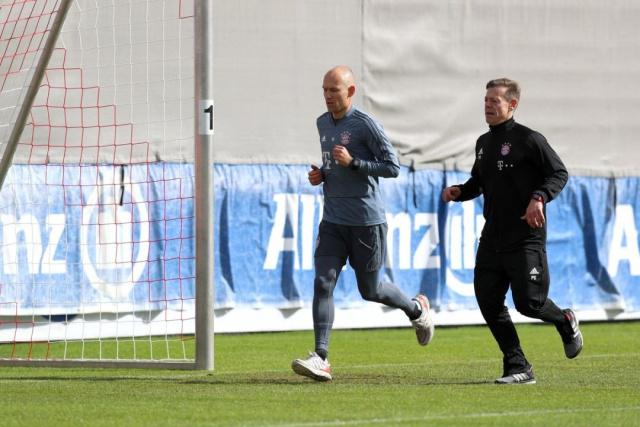 欧联杯阿贾克斯VS圣吉罗斯联预测分析：阿贾克斯三名球员回归，但主力中卫新增缺席！.