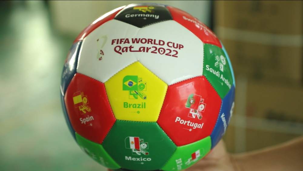 [NBA]小佩顿三分不进 库明加飞身炸扣补进.