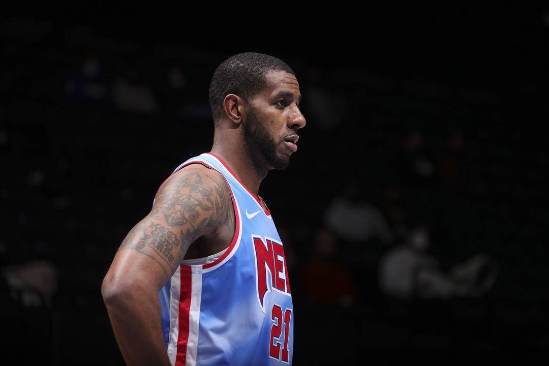 视其巨大的 视其巨大的